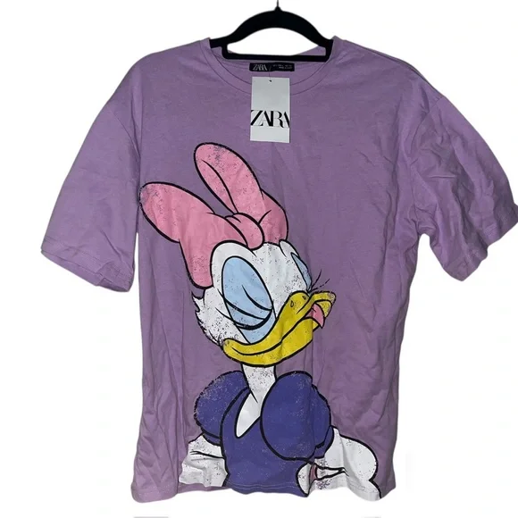ZARA Lilac Tee with Daisy Duck Design - Picture 4 of 6